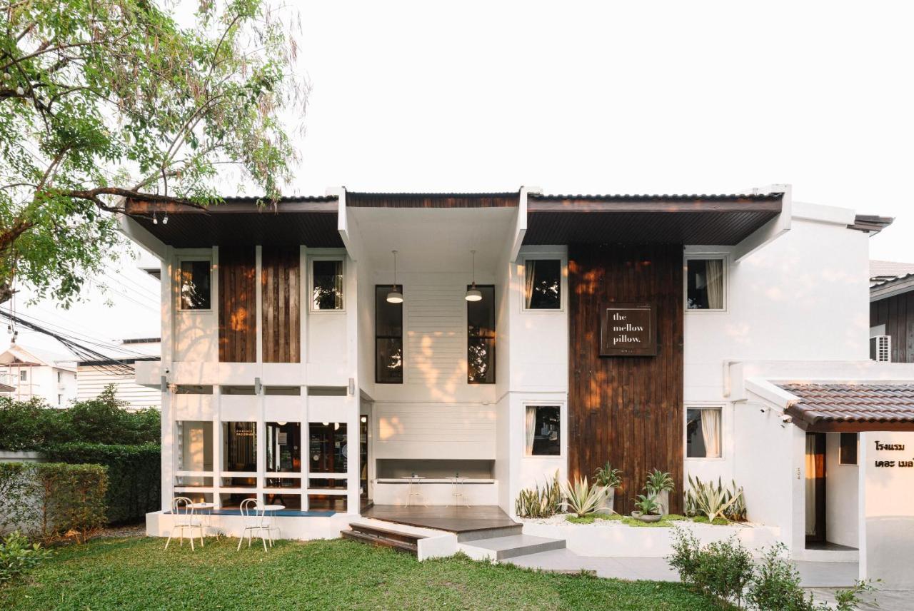 The Mellow Pillow Hotel @ Chiang Mai Gate מראה חיצוני תמונה