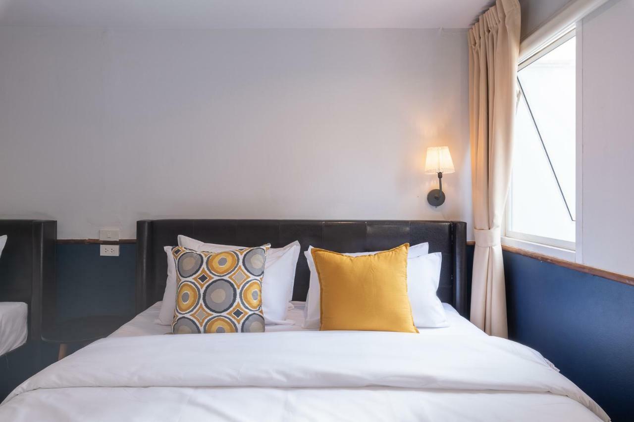 The Mellow Pillow Hotel @ Chiang Mai Gate מראה חיצוני תמונה