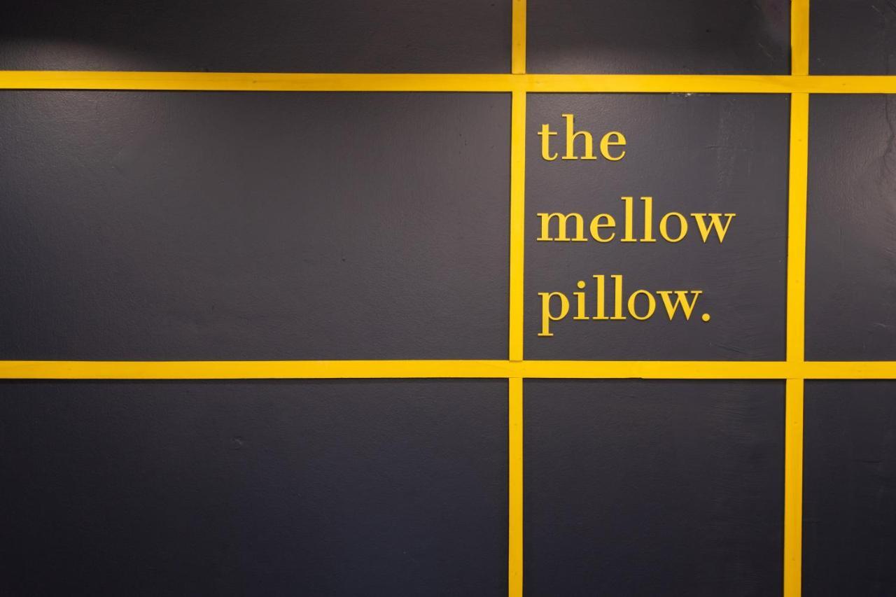 The Mellow Pillow Hotel @ Chiang Mai Gate מראה חיצוני תמונה